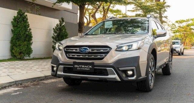 Subaru Outback giảm giá kỷ lục tại đại lý, tiệm cận Hyundai Palisade